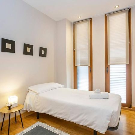Marieta Apartment By The Castle With Ac 阿利坎特 外观 照片